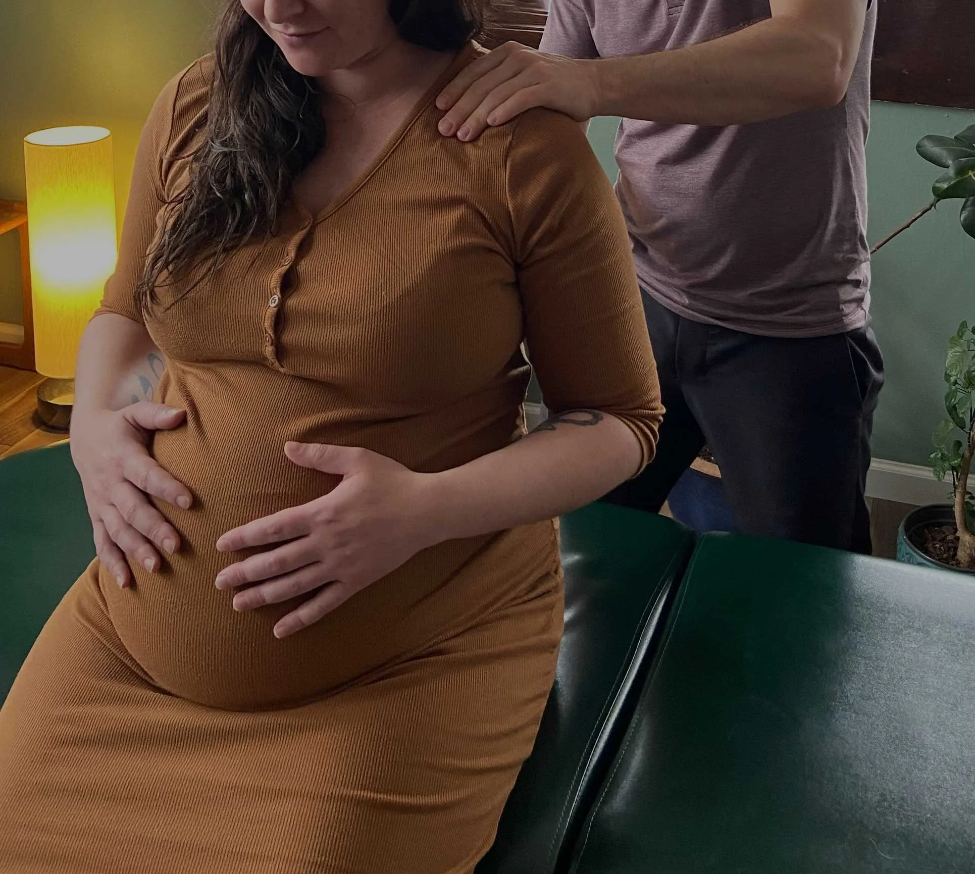 Prenatal chiropractic care for expecting mothers